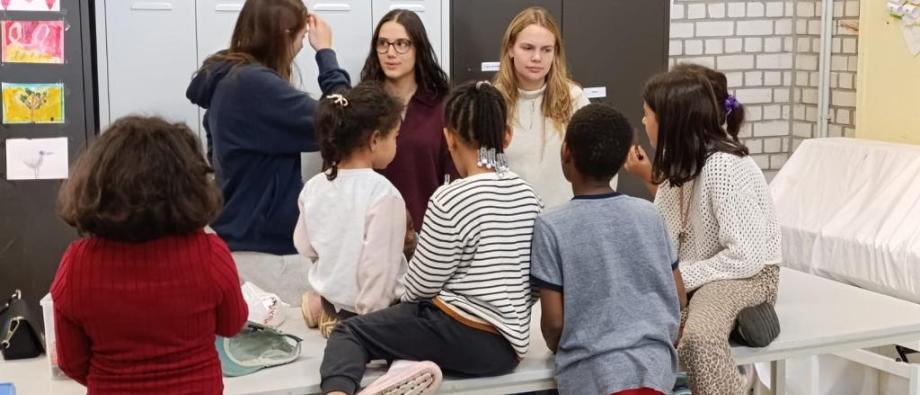 Action solidaire des étudiants de l'école internationale de Bxl