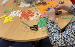 Activité bijoux avec la MRS